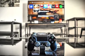 2 Kings | Coffee | Arcade | TV | SelfCheck - Image 2
