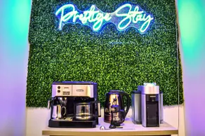 2 Kings | Coffee | Arcade | TV | SelfCheck - Image 5