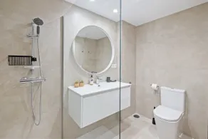 Apartment At The Beach - Image 5