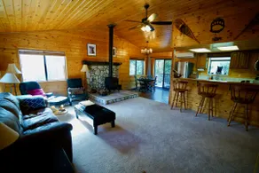 Escape to Serenity in Pine Mountain Forest Cabin - Image 5