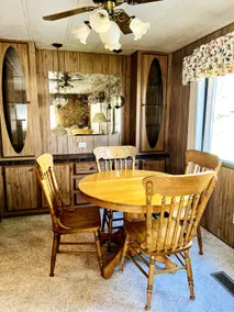 The Retro Retreat - Image 4