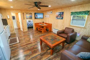 2 Bedroom Lakefront - Bass Lodge - New - Image 3