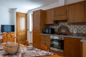 Bratto villa for 6 with Parking, WiFi, Stove - Image 3