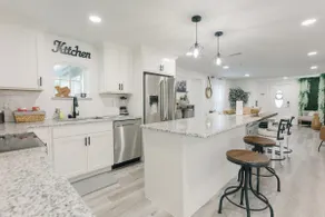 Modern + Cozy | Minutes to DFW + FIFA World Cup 26 - Image 3