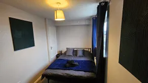 4 Bedroom, Private parking, 2 Bathroom House - Image 4