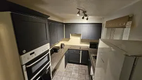 4 Bedroom, Private parking, 2 Bathroom House - Image 3