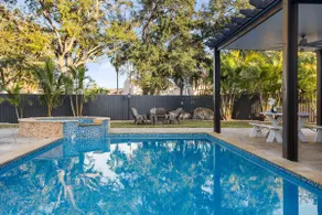 Luxe Miami Villa 5BR Sleep 12 with Pool & Spa - Image 5