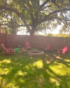 Entire House w/ Fire Pit & Deck 4 Mins to Downtown - Image 2