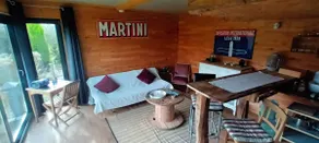 The cabin at the bottom of the garden - Image 2