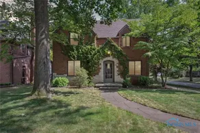 Charming Tudor Style Luxury Home - With Central AC - Image 2