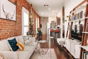 Trendy 1BR w/Office & Wellness Rm l Sunnyside - Image 4