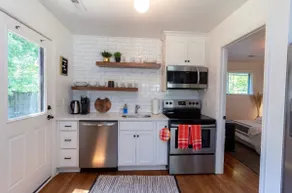 Stylish 2BR/2BA Heart of NoDa - Image 2