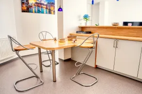 Trackside Loft - Image 5