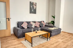 Trackside Loft - Image 2