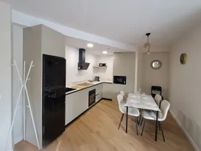 Centrally located apartment, ideal for families - Image 2