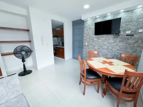 Luxury apartment with 3 pools and 24-hour water service - Image 5