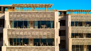 Amina | A Terrace View for Kitesurfing Dreamers - Image 3