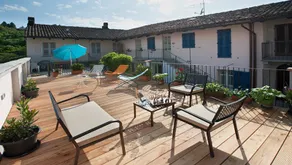 Elegant accommodation in La Morra with private garage - Image 2