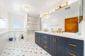 Beverly Hills 6BR Haven w Pool Hot Tub - Image 3