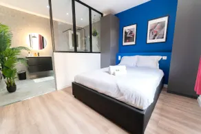 50 sqm loft • Jacuzzi and train station nearby - Image 4