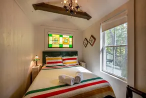 Enchanting Mountain Cottages w Hot Tub & Fireplace - Image 4