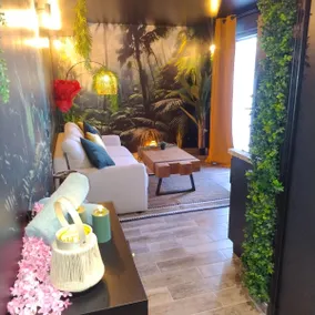 Air-conditioned jungle room 15 minutes from La Défense - Image 2