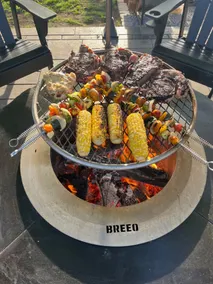 Elegant Farmhouse with Gourmet Firepit Experience - Image 3