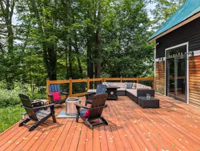 Close to Everything! 4 BR Renovated Schoolhouse - Image 3