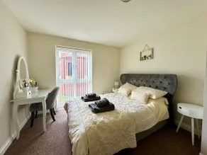 Entire 2 Bed Apartment in Rossington Doncaster (7) - Image 4