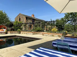 Private Luxury Countryside Estate | Pool & Hot Tub - Image 2