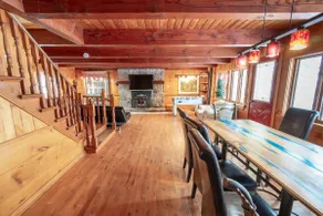 Nature Retreat + Hot Tub & Steam Room - Image 3