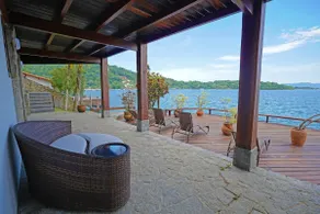 Oceanfront house in Angra with private dock - Image 5