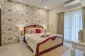 Candolim 1BHK with Private Jacuzzi and Balcony - 5 Minutes from Beach - Image 3