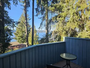 Private Escape with Lake Sammamish Views - Image 2