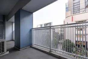 Luxury hotel living / Omotesando and Roppongi's main spots are within walking distance / Tokyu Aoyama k04 - Image 5