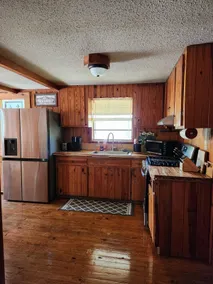 Snappin Turtle Cabin. Riverfront with dock. - Image 3