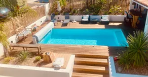 Villa exceptionnelle à Bayonne avec piscine et parking privée - Image 2
