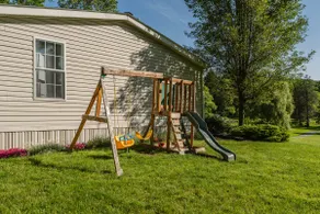 Cozy 3-Bedroom in Robesonia, PA - Image 3