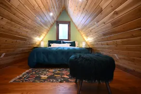 Cozy Talkeetna A-frame Cabin - Image 3