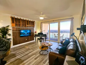 Stunning waterfront Views 1 mile to Disney 2 bath - Image 5