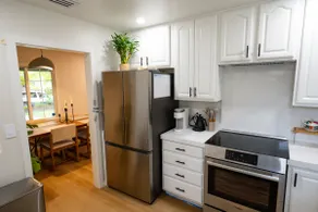 Clean and Serene – Close to Palo Alto and Meta HQ - Image 4