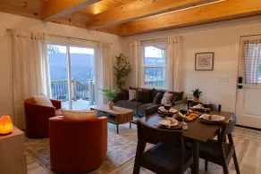 Secluded Cabin Retreat: Sauna, Hot Tub & Views - Image 4