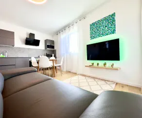 20 min Venezia Modern Apartament with terrace - Image 4