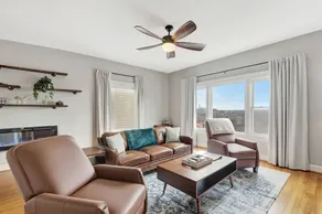 •Gorgeous Rooftop View Close to Stadiums& Downtown - Image 2