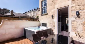 Vintner Townhouse Artisan Quarter Bath - Image 4