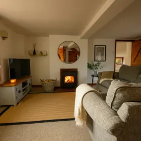 Mulberry Cottage - Image 2