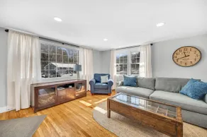 New, Luxury, quiet, King Beds, 5 mins to Mohegan - Image 3