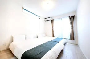 5-minute walk to Korean Town, 7-minute walk to JR Tsuruhashi Station, private house, 3LDK, convenient location for eating out - Image 3