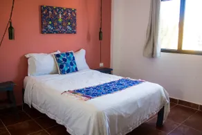 2 bdrm apt with 360 Views - Image 5