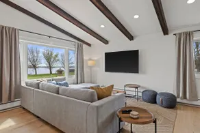 Beautifully Updated Lake House - Image 4
